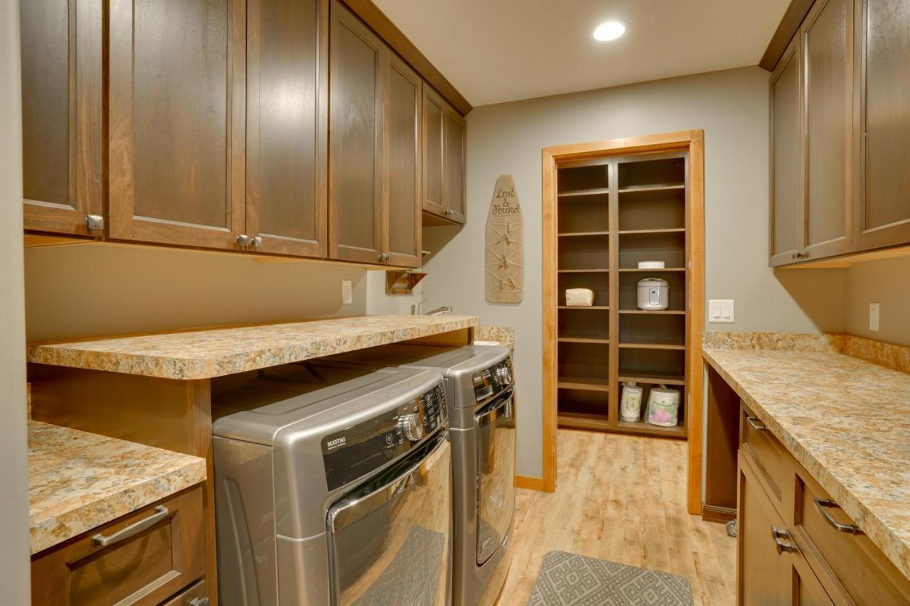 Expansive Shakopee Vacation Rental On 5 Acres! Eksteriør billede